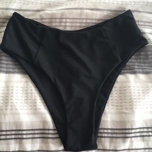 High waisted high cut bottoms